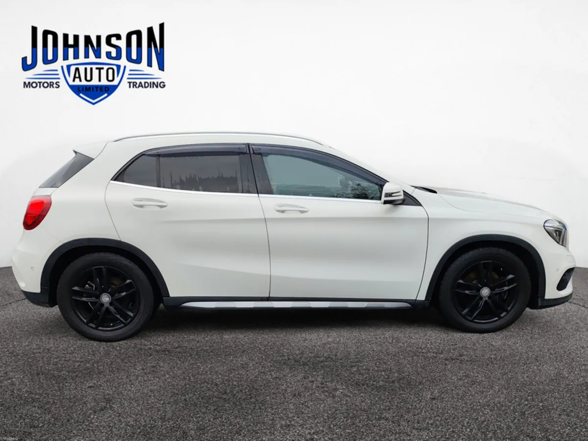 Mercedes-Benz GLA 2.0 Petrol Auto - Image 4