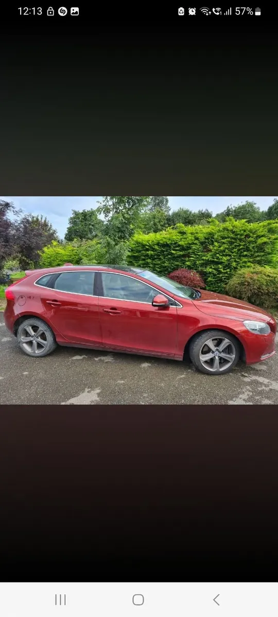 Volvo V40 2014 - Image 1