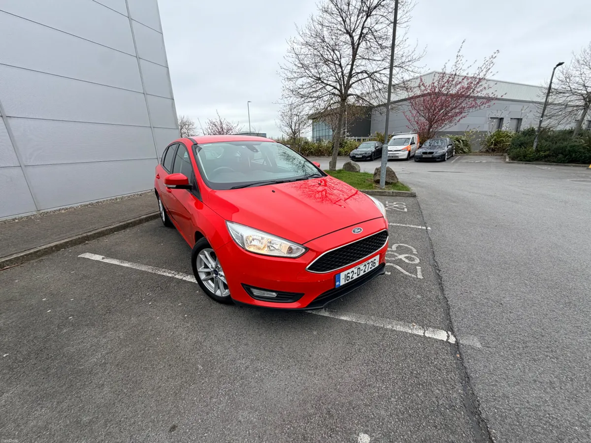 162 Ford Focus 1.5 D ZTHEC ~ Hatchback ~ - Image 3