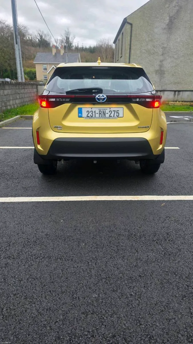 Toyota Yaris Cross 2023 4DR Automatic - Image 4