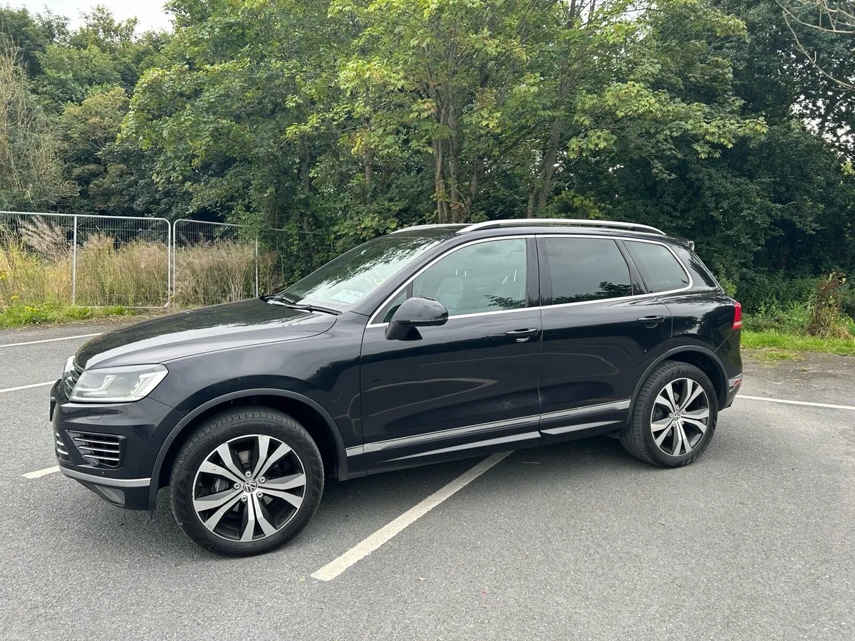volkswagen touareg 2015 - Image 1