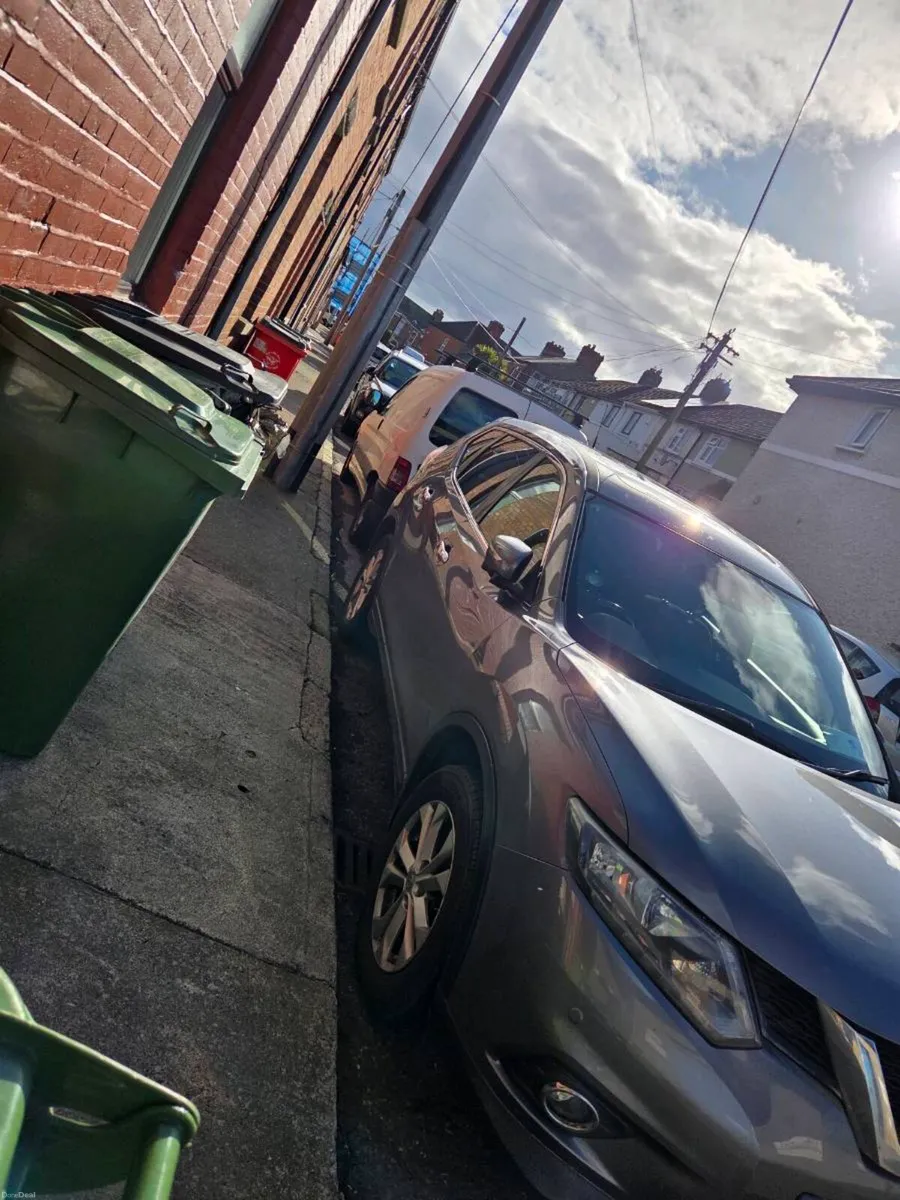 2015 nissan xtrail - Image 3