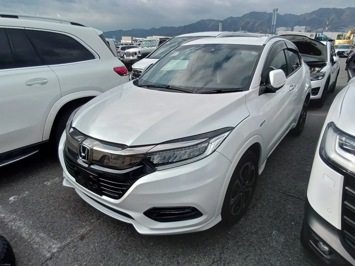 2018 Honda Vezel Hybrid Automatic - Image 2