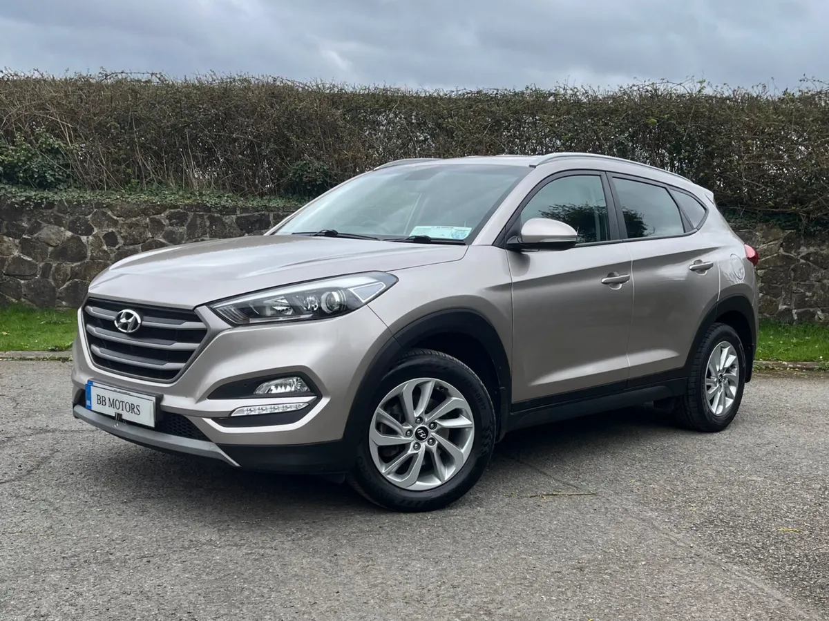 Hyundai Tucson 1.7 D Executive SE - Image 5