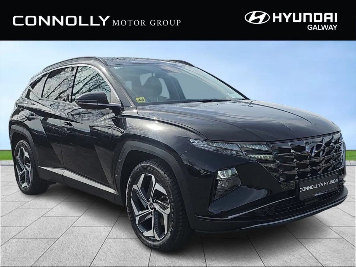 Hyundai Tucson Executive Plus PHEV Auto Low milage - Image 1