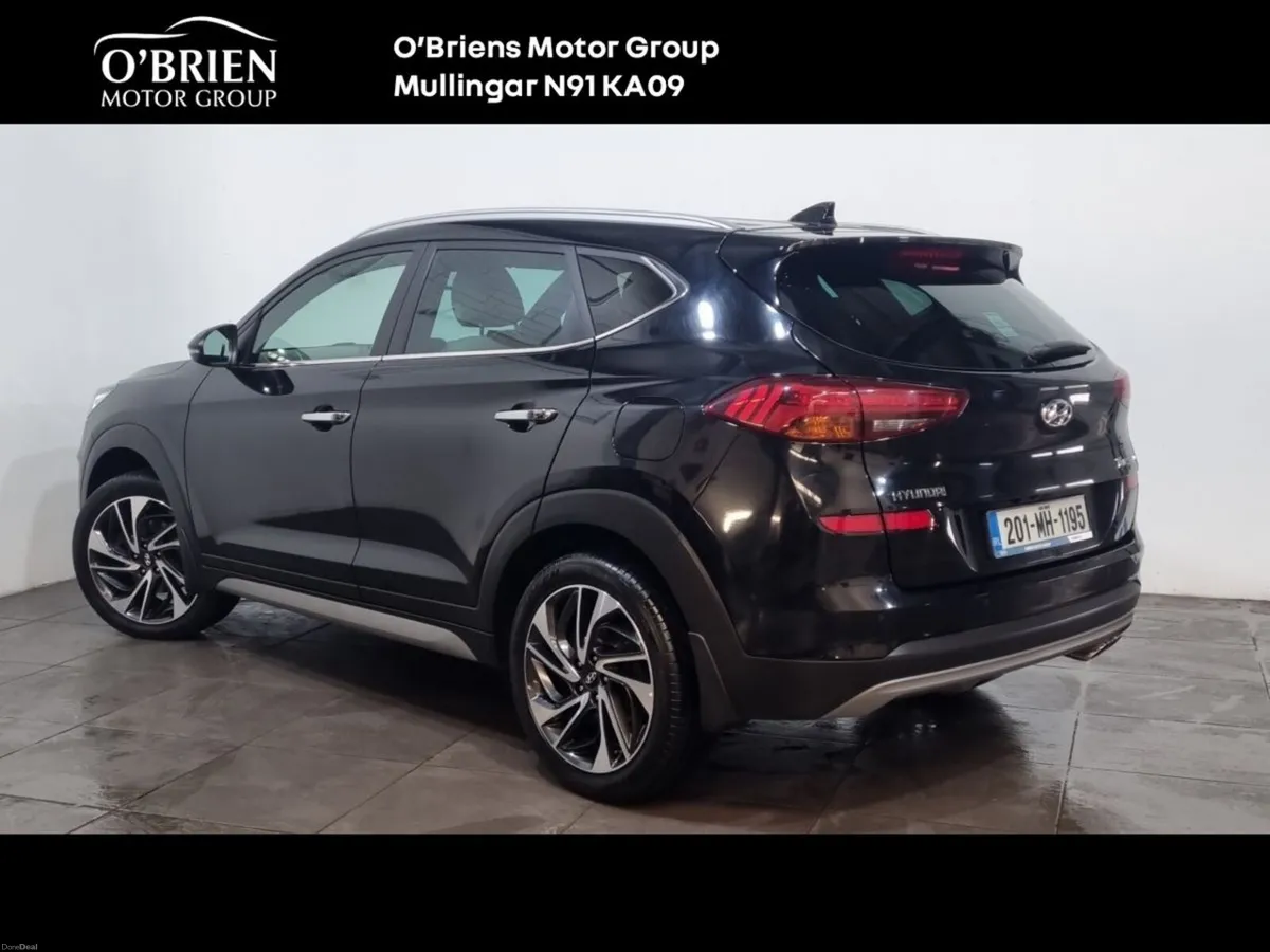 Hyundai Tucson 2WD Executive Plus - Image 3