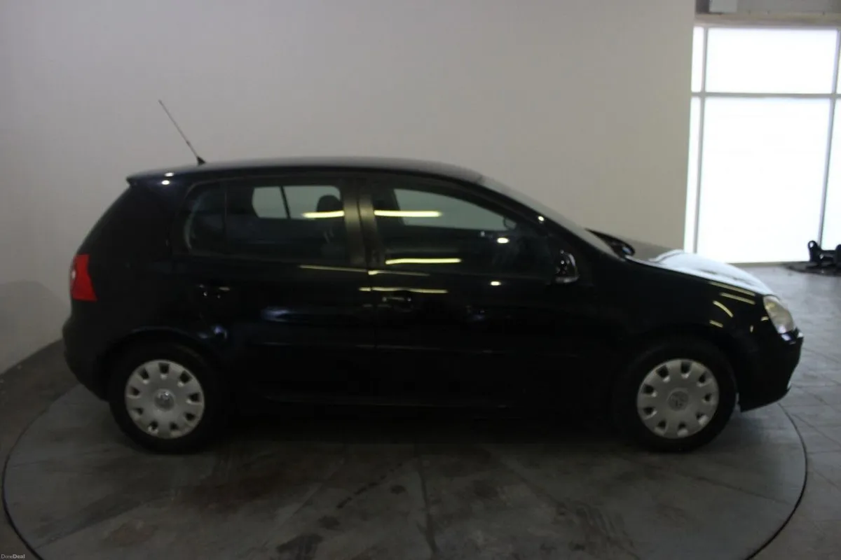 Volkswagen Golf 1.4 Base - TENDER 31 - Image 2