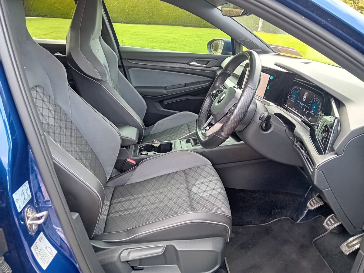 Volkswagen Golf 2022 - Image 5