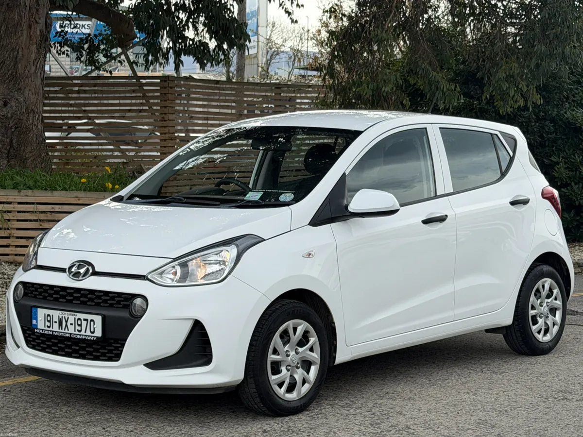2019 Hyundai i10..2 KEYS - Image 2