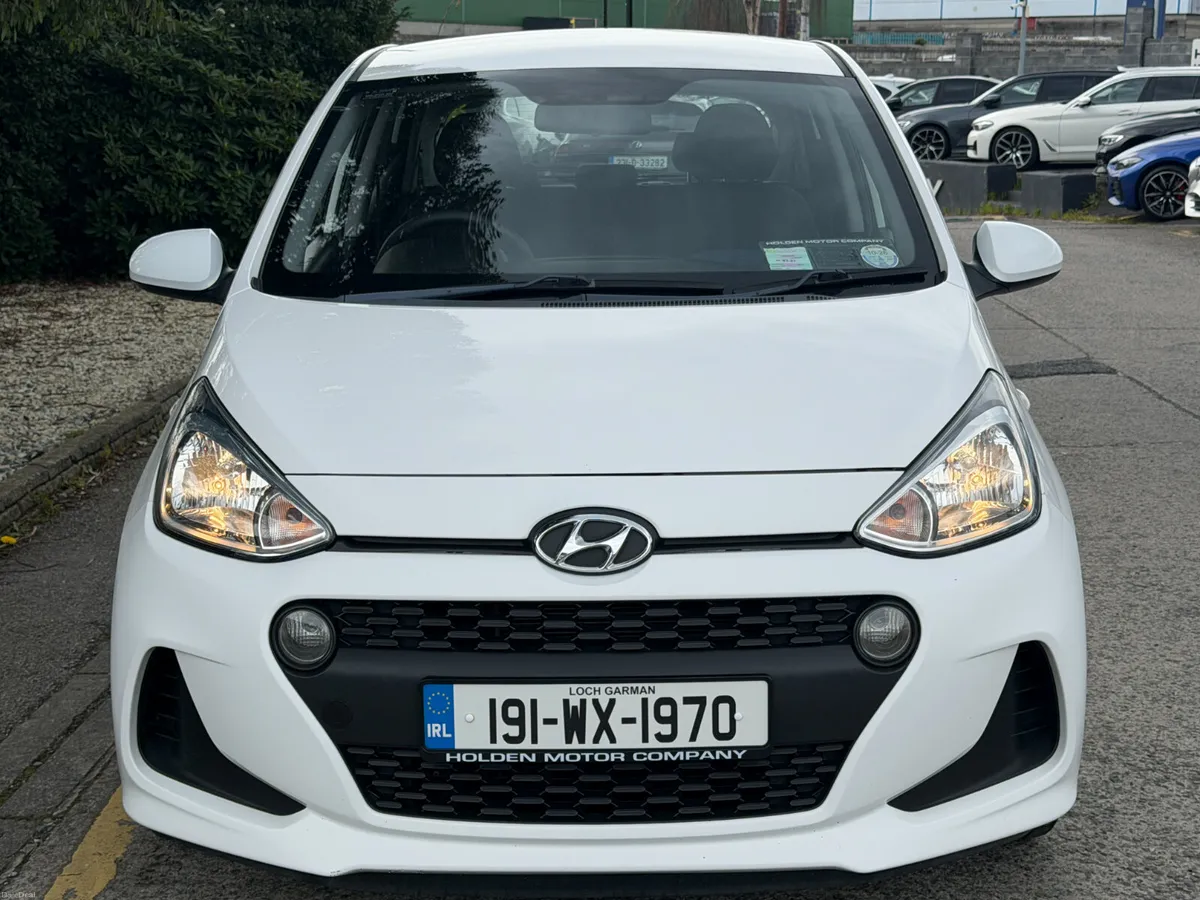 2019 Hyundai i10..2 KEYS - Image 4