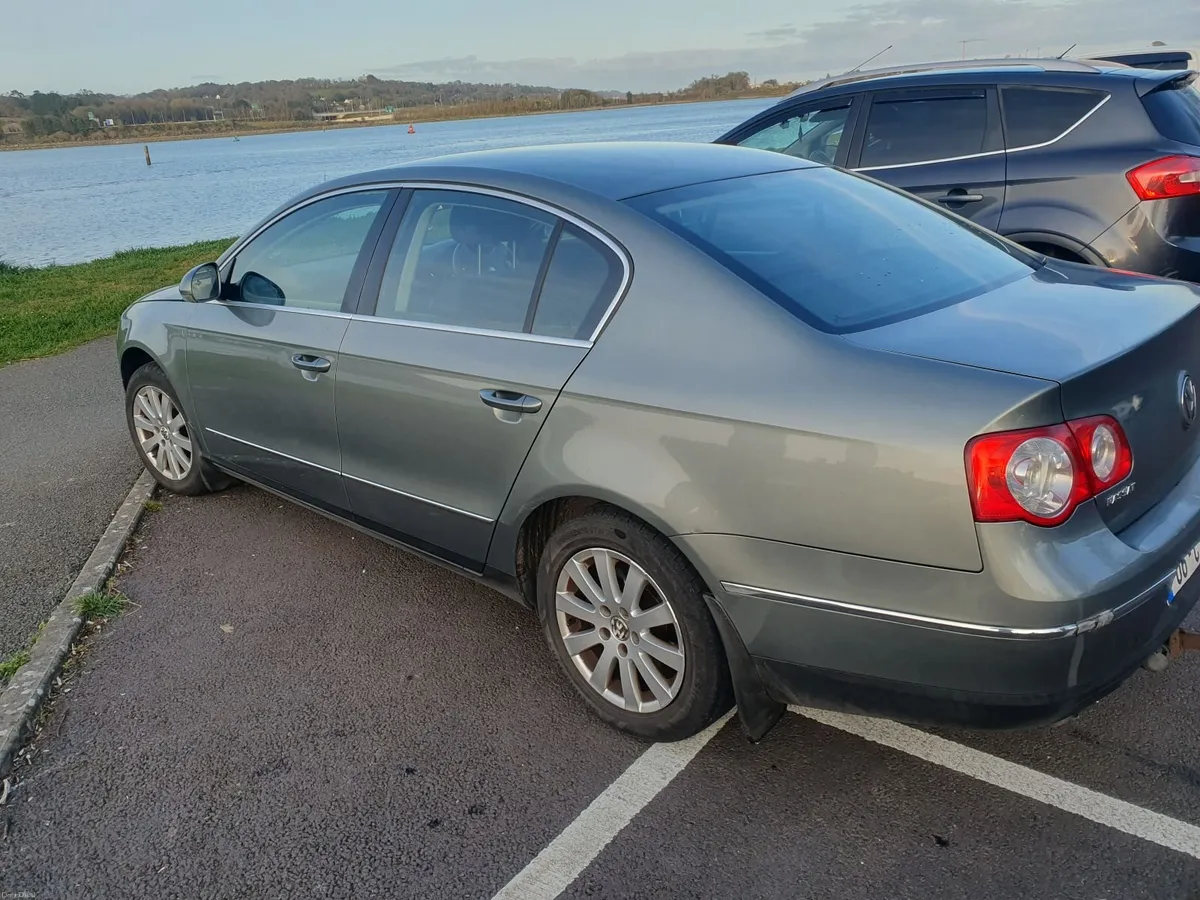 Volkswagen Passat 2006 - Image 4