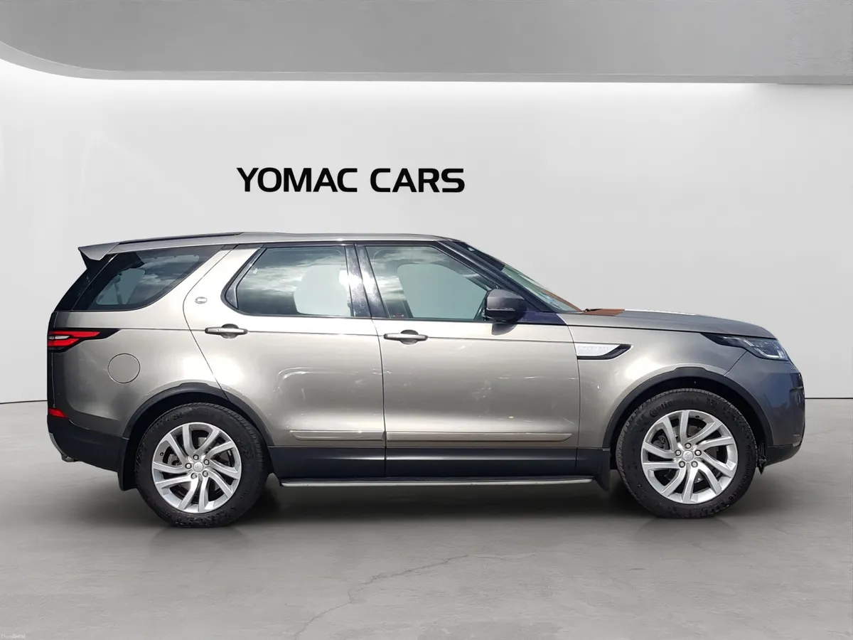 LAND ROVER DISCOVERY 7 SEATER HSE AUTO - Image 3