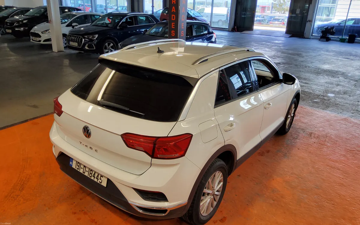 Volkswagen T-Roc 2019 - Image 3
