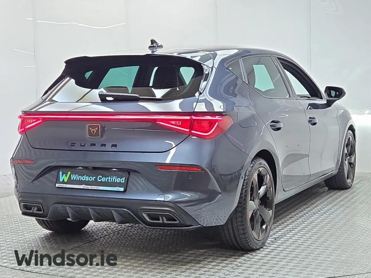 Cupra Leon 1.5 eTSI 150HP DSG 5DR Auto - Image 3