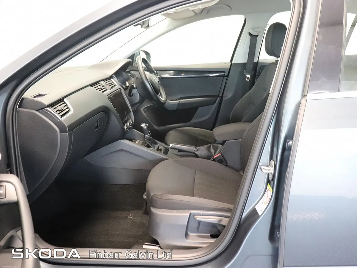 Skoda Octavia STYLE 1.6TDI 115HP - Image 4