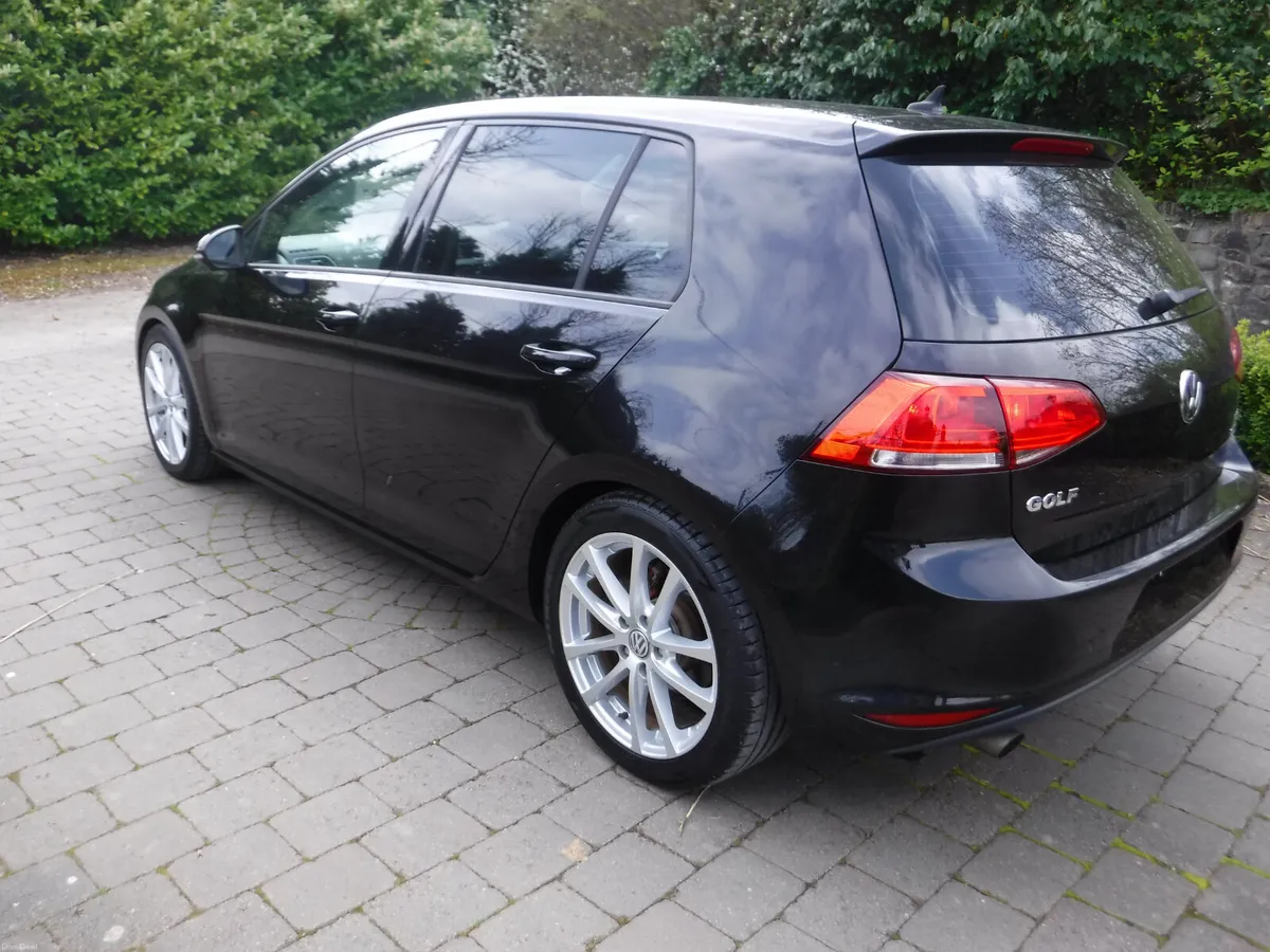 VW GOLF 1.2 AUTO COMFORTLINE LOW MILES - Image 4