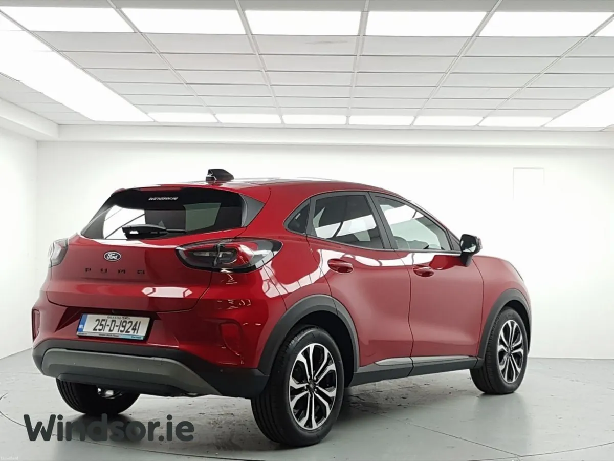 Ford Puma 1.0L EcoBoost Hybrid 125PS Titanium Auto - Image 3