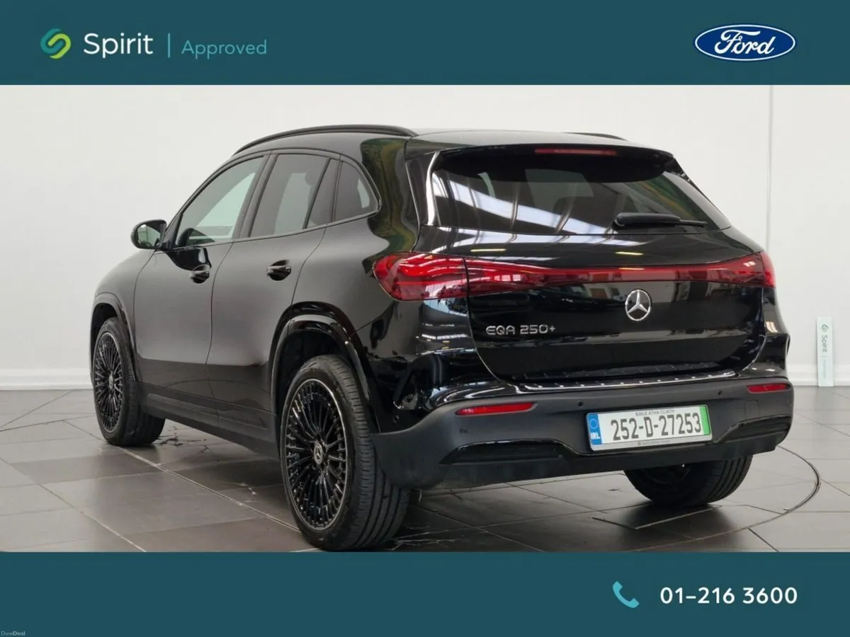 Mercedes-Benz EQA 250 PLUS URBAN EDITION AMG Line - Image 2
