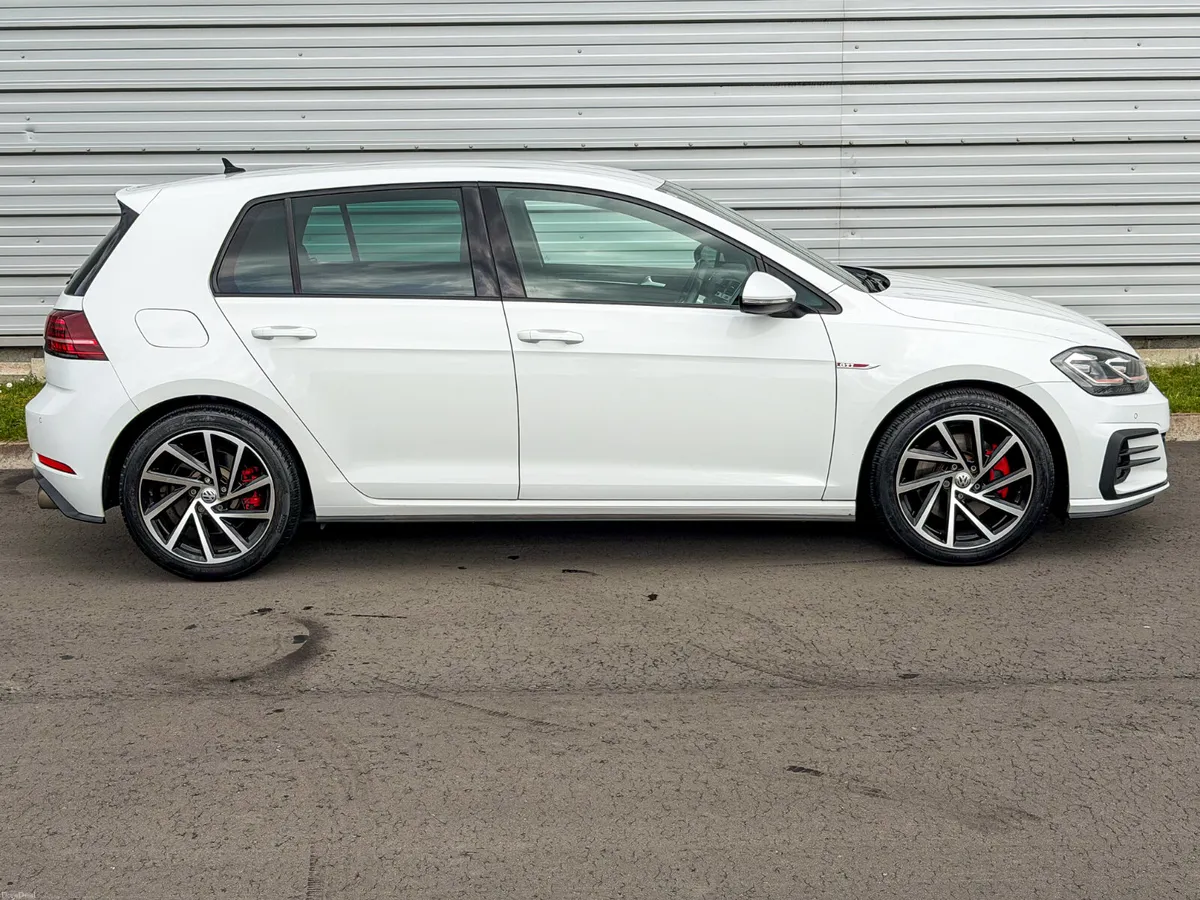 Volkswagen Golf GTI 172 Auto (digital dash) - Image 2