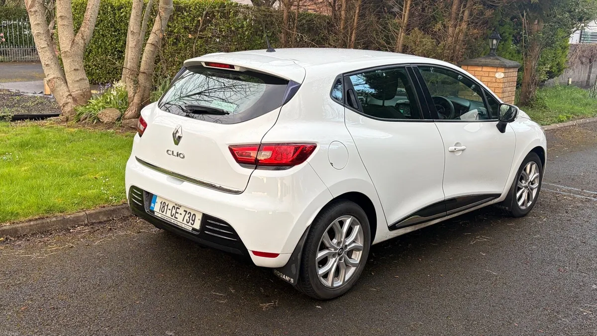 Renault Clio Dynamic Nav 1.2 Petrol - Image 4