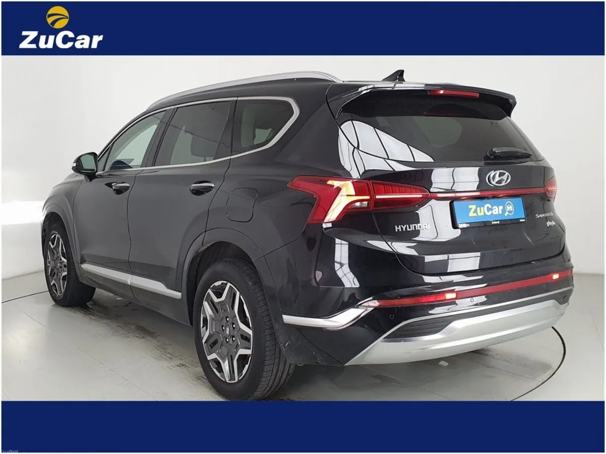 Hyundai Santa Fe 1.6 PHEV 4WD Executive Plus Auto - Image 4
