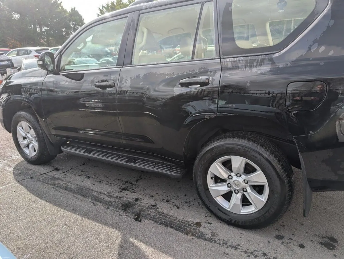 Toyota Land Cruiser LANDCRUISER BUSINESS AUTO - Image 3