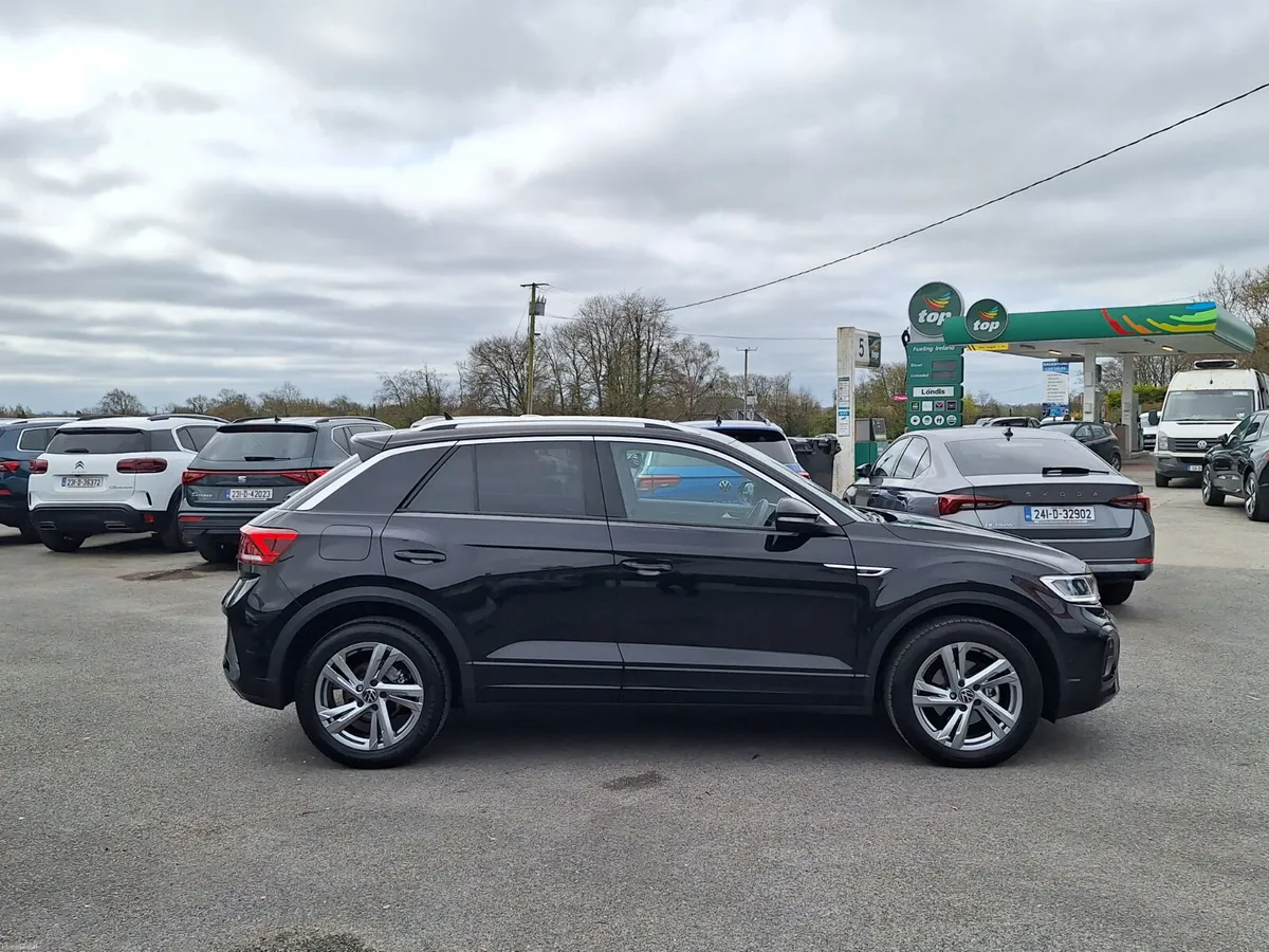 Volkswagen T-Roc 1.5 Automatic *Top Specification - Image 2