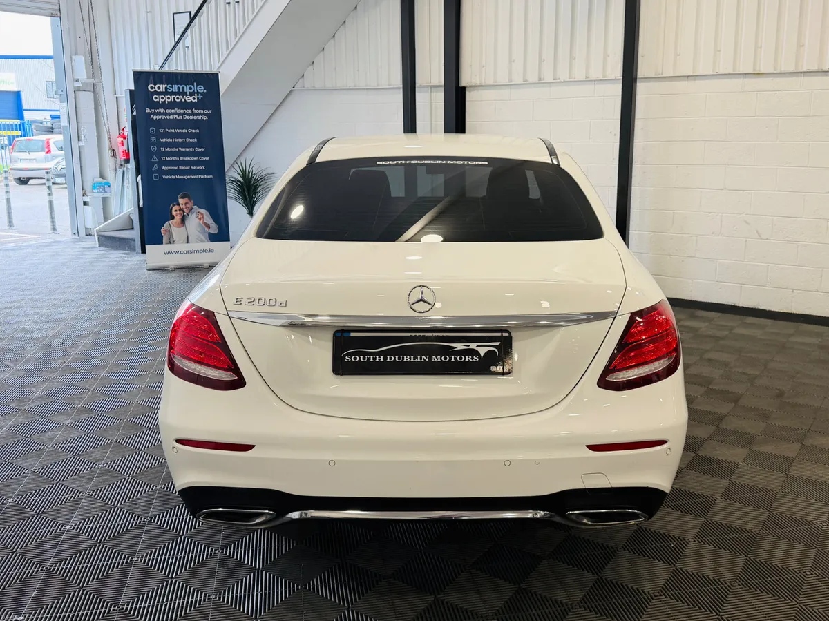 Mercedes-Benz E Class-Brown leather interior - Image 6