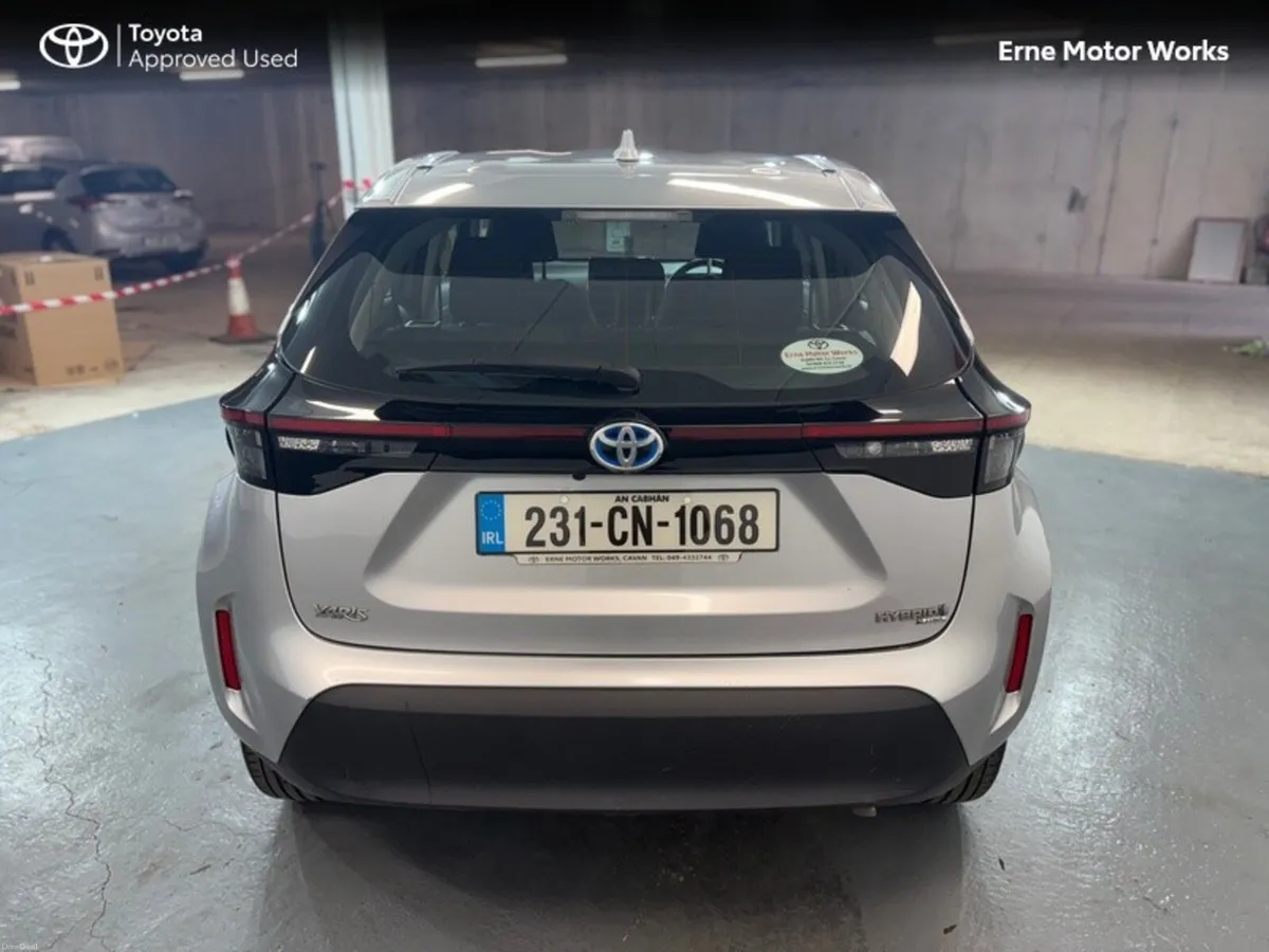 Toyota Yaris Cross YARIS CROSS LUNA - Image 4