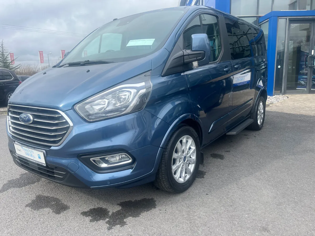 2019 Ford Tourneo Custom WAV - Image 3