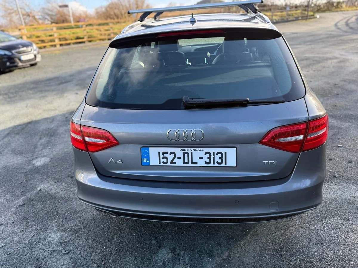 Audi A4 2.0 TDi s-line automatic - Image 3
