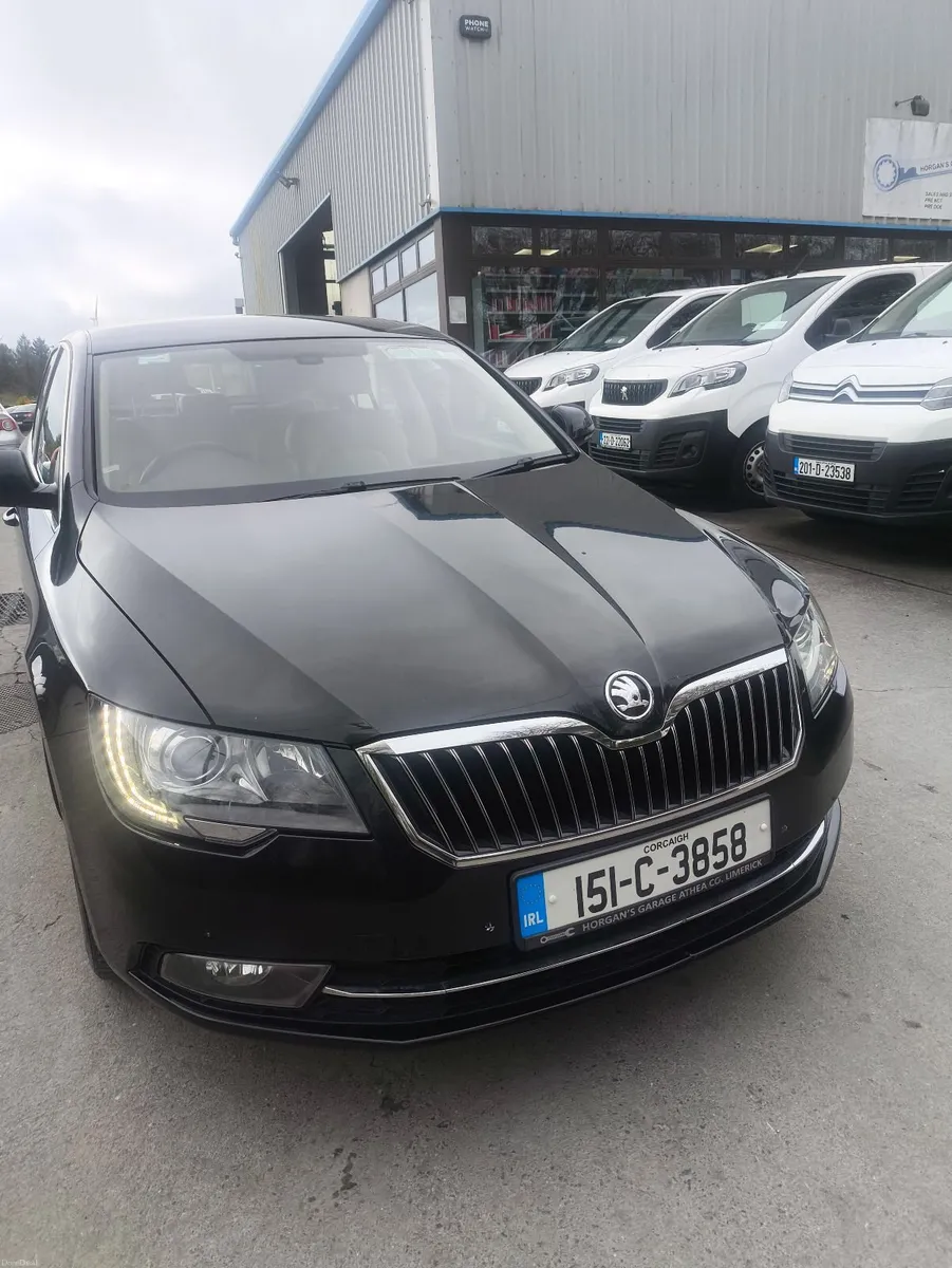 Skoda Superb 2015 2.0 Litre - Image 5