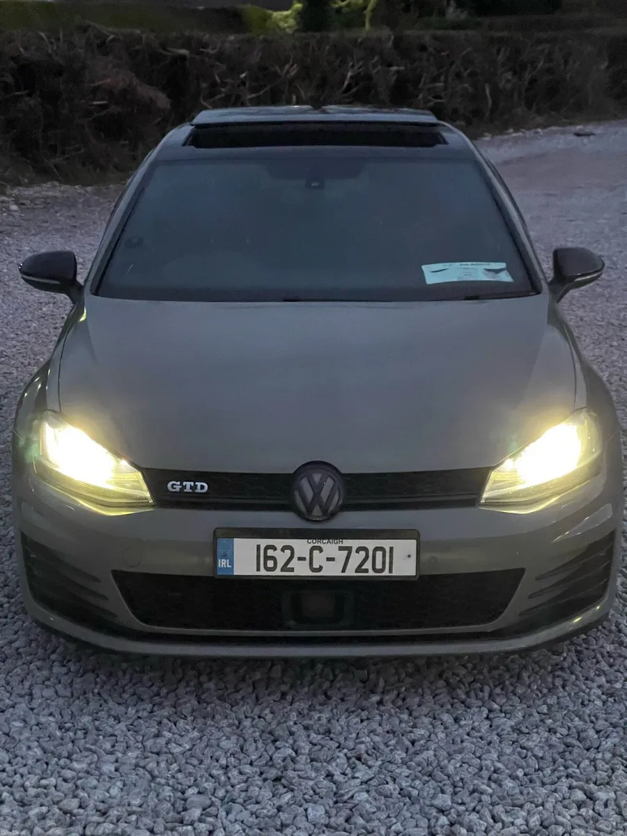 162 Golf GTD Sunroof Low Mileage Automatic DSG - Image 2