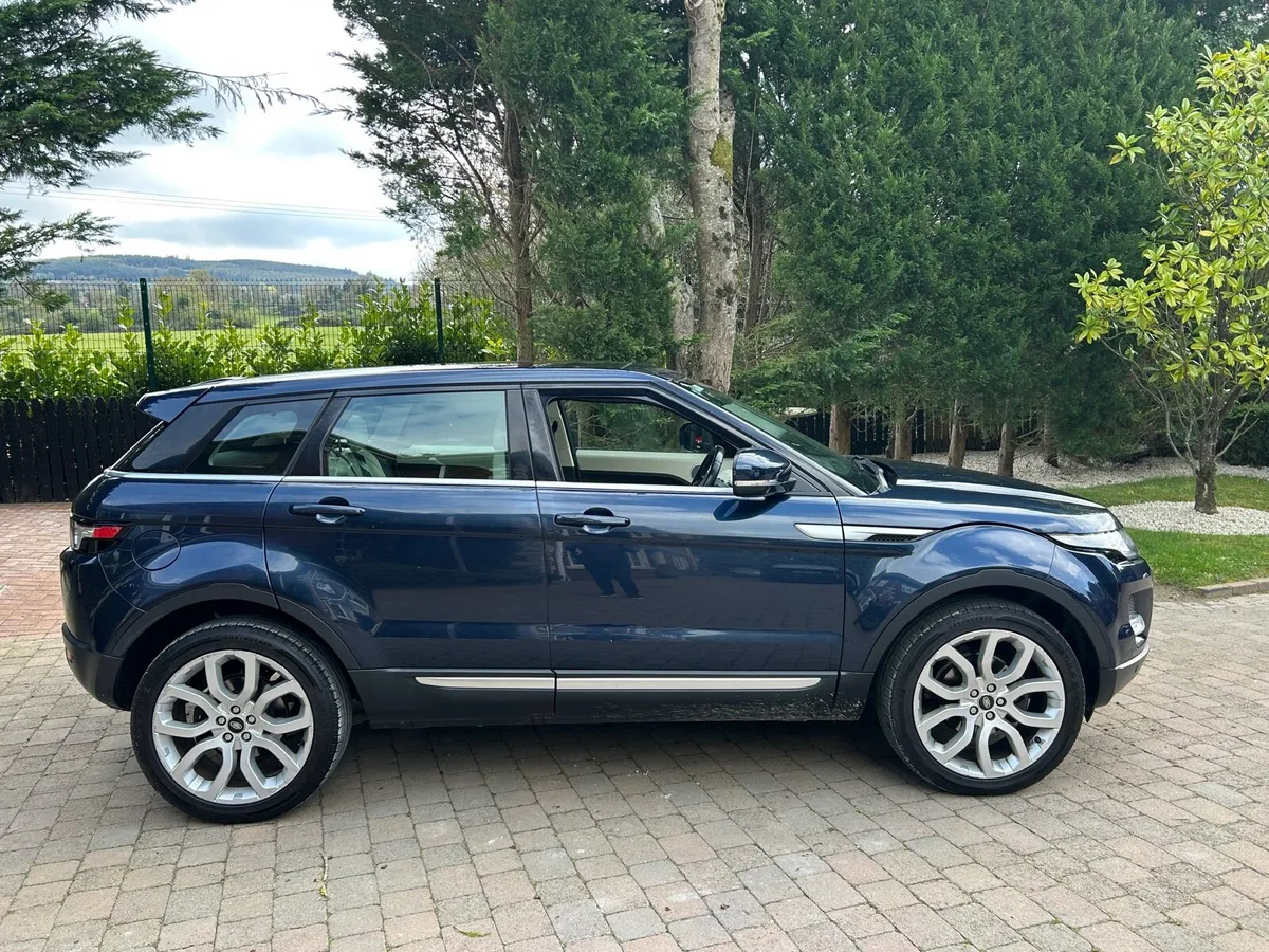 13 Land Rover Evoque 2.2D Automatic Low Km €10900 - Image 4