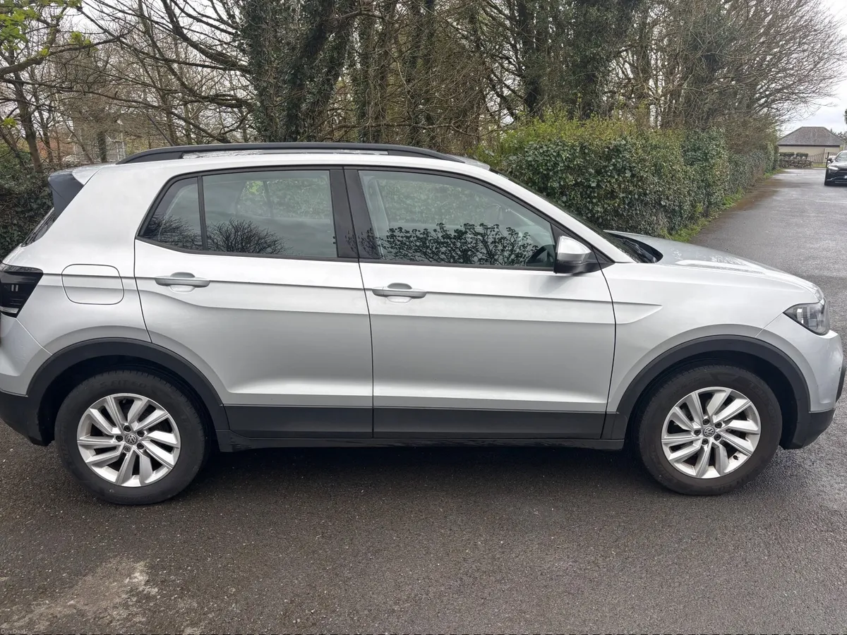 Volkswagen T-Cross 2019 - Image 1