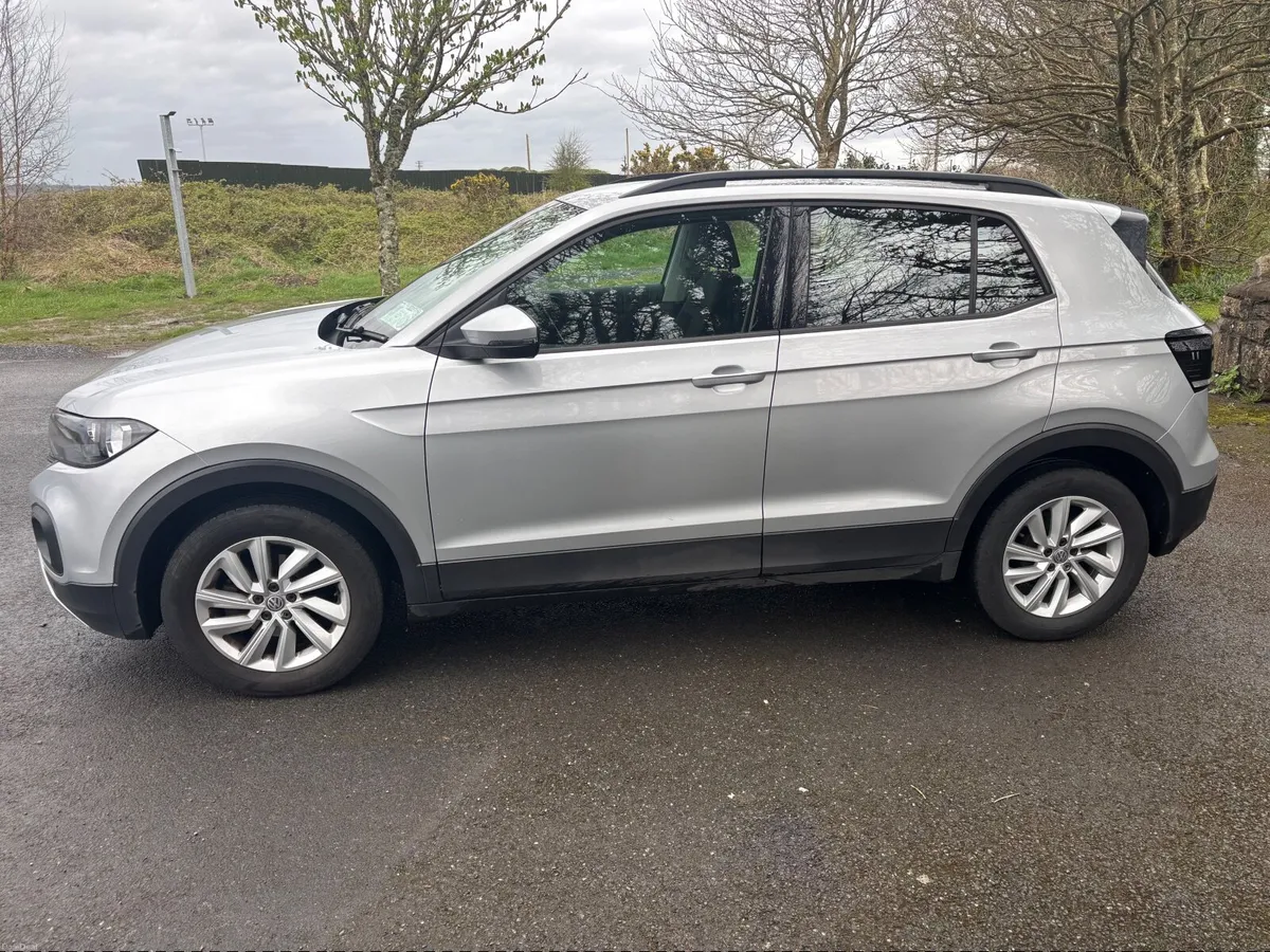 Volkswagen T-Cross 2019 - Image 4