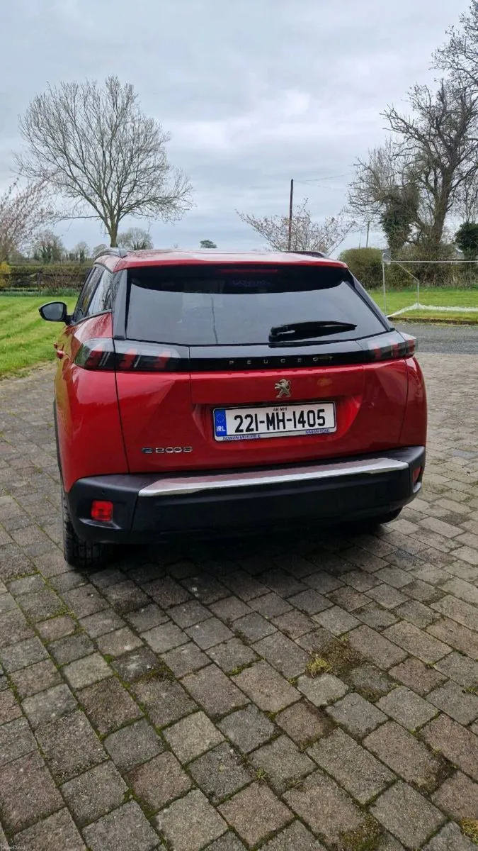 Peugeot e2008 - Image 4