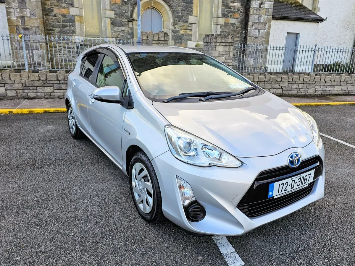 172 Toyota Aqua , Satellite Navigation, - Image 1