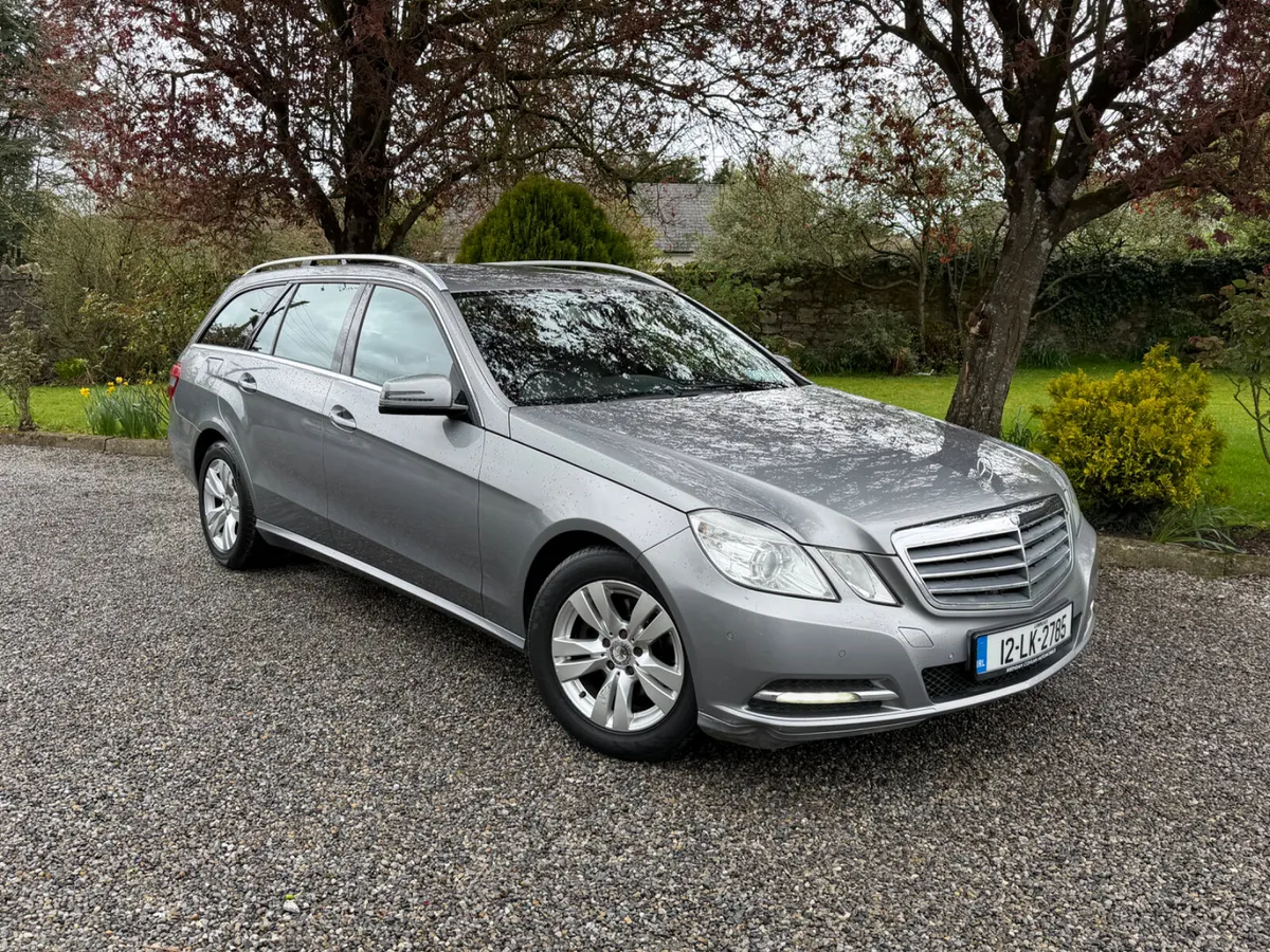 Mercedes-Benz E-Class 2012 - Image 1