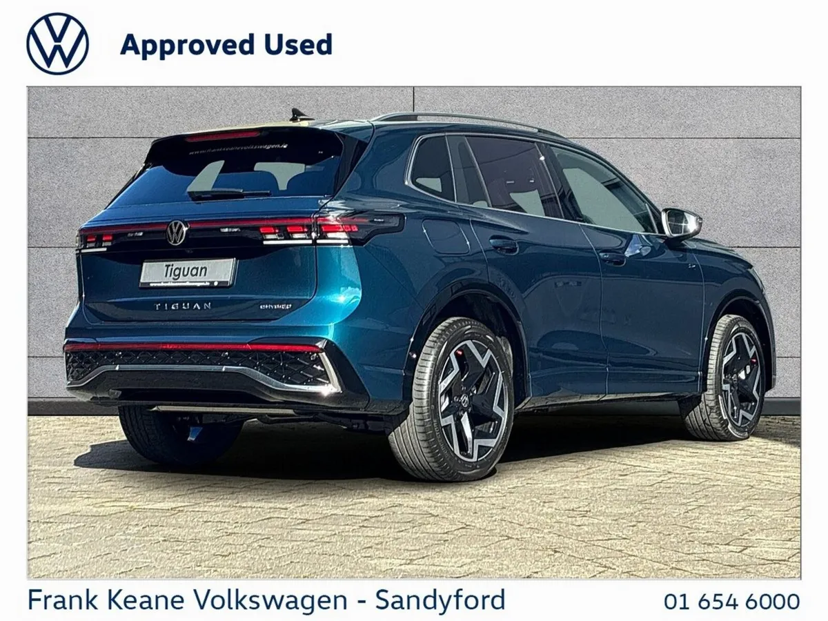 Volkswagen Tiguan *R-Line* 1.5 PHEV DSG 204HP AUTO - Image 4