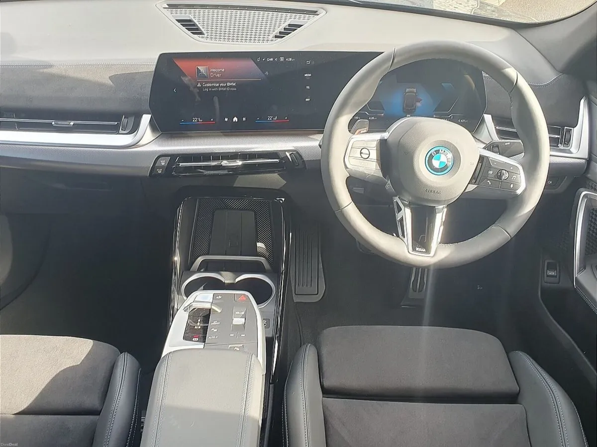 BMW iX2 eDrive20 M Sport - Image 4