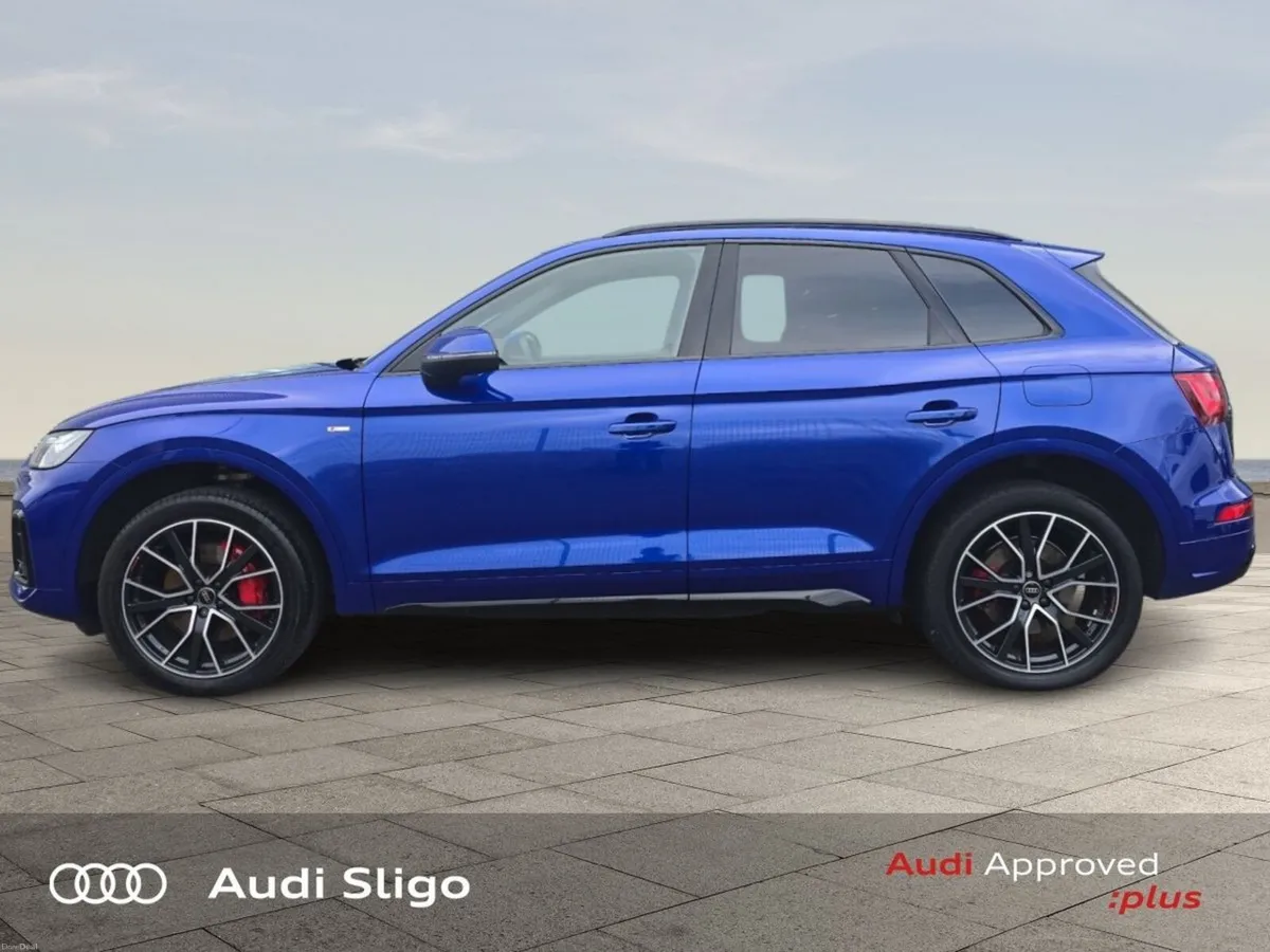 Audi Q5 Black Edition S Line 299HP quattro Auto - - Image 4