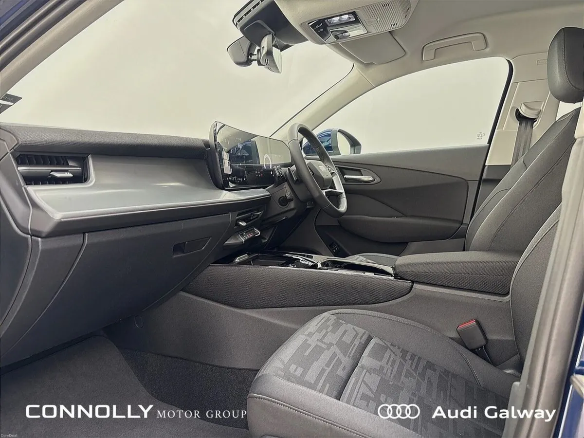 Audi Q3 €537 p/m E-HYBRID SPORTBACK SE A/T - Image 5
