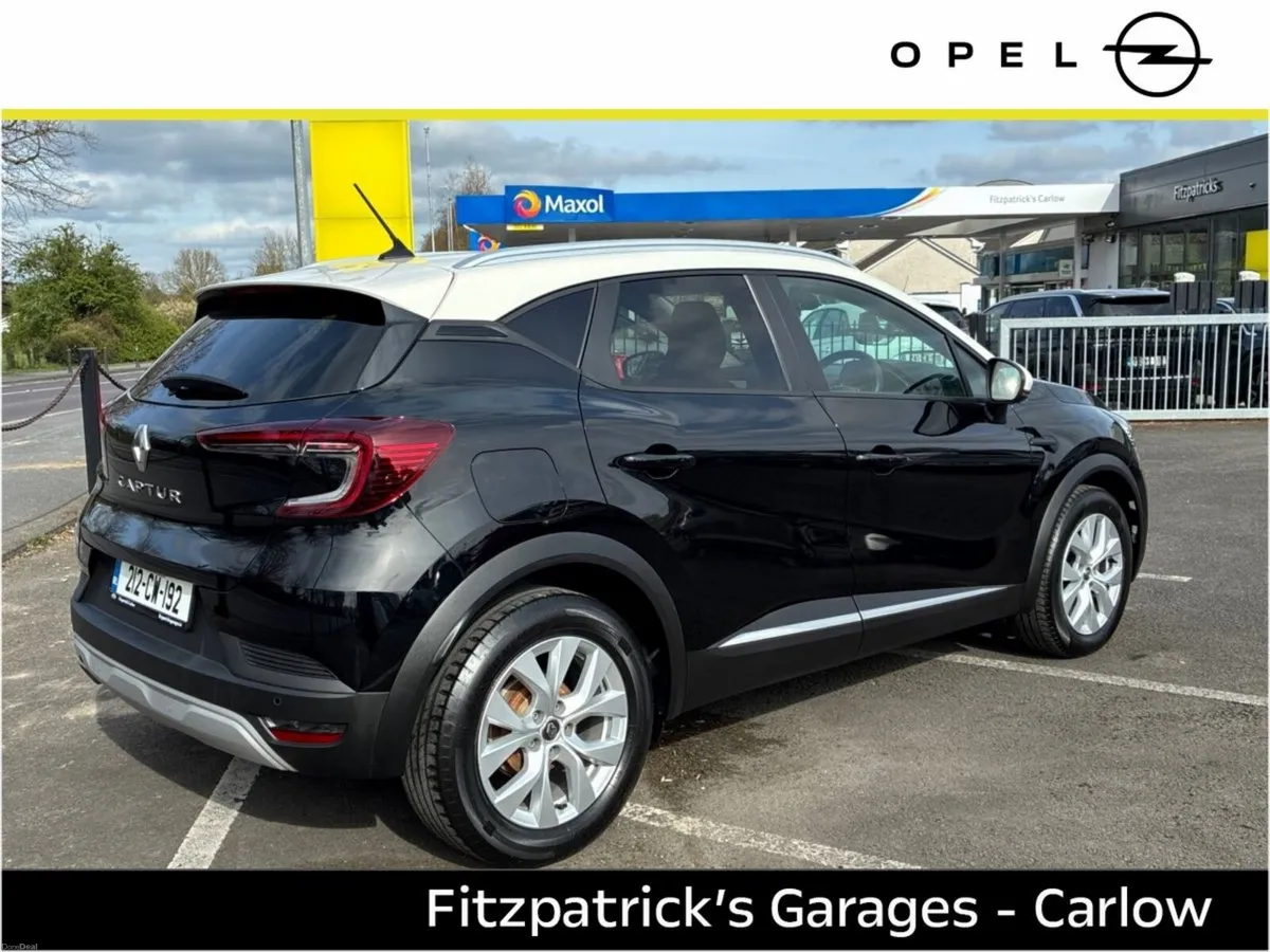 Renault Captur 1.5 Diesel Iconic €3000 SCRAPPAGE - Image 4