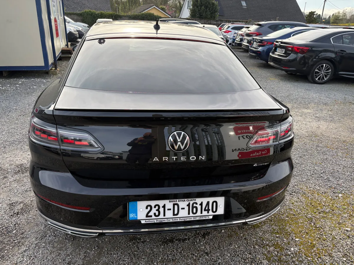 2023 Volkswagen Arteon R-Line - Image 4