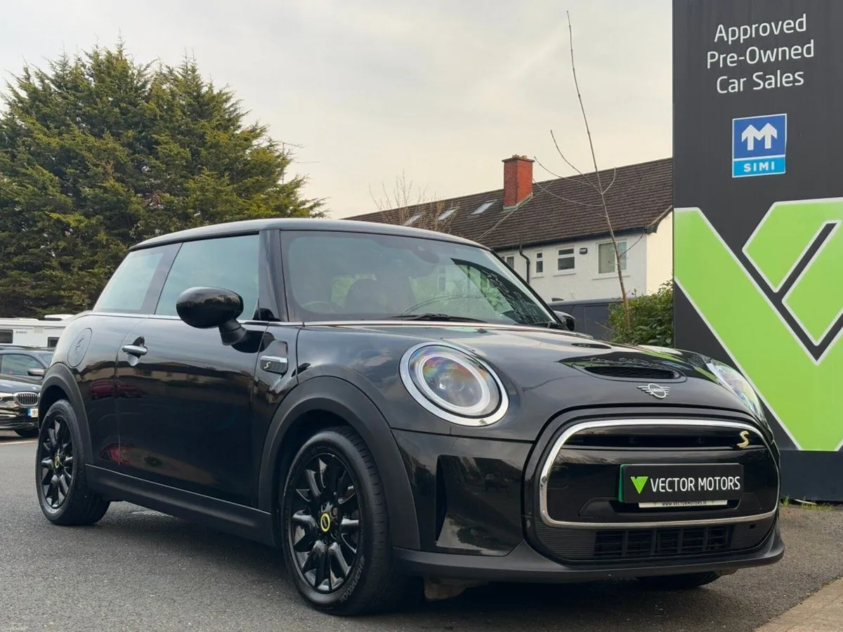 Mini Cooper ELECTRIC LEVEL 2 HALF LEATHER SEATS - Image 1