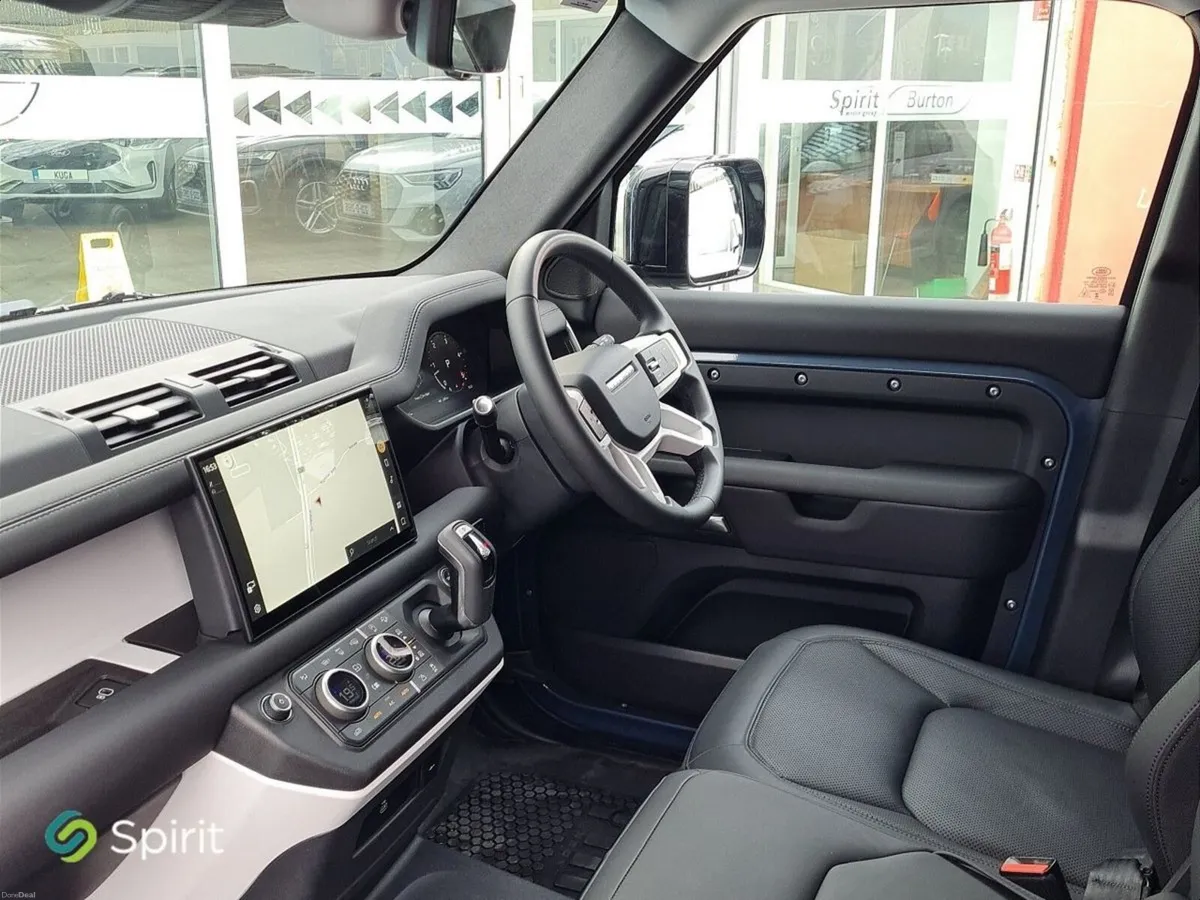 Land Rover Defender DEFENDER 110 3.0 D - Image 3