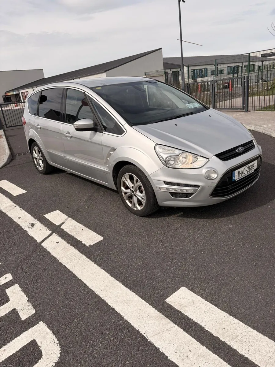 Ford S Max - Image 1