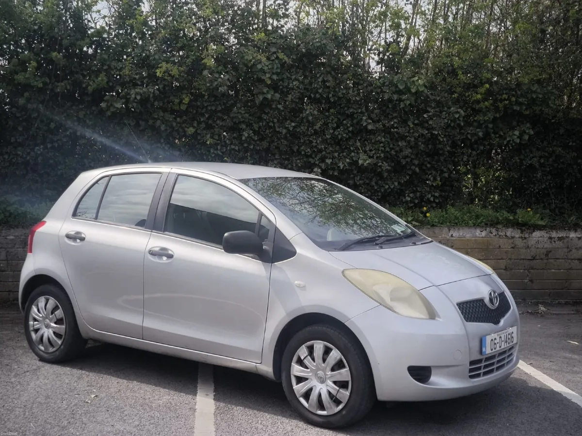 Toyota Yaris 2006 - Image 1