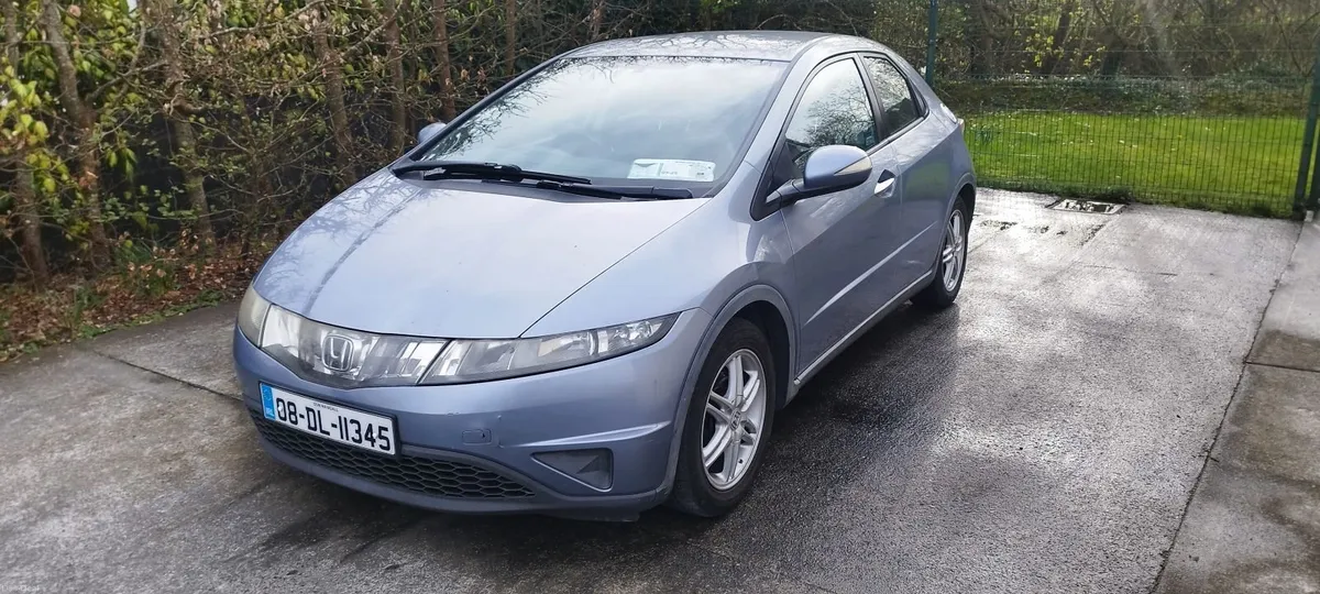 Honda Civic 2008 - Image 2